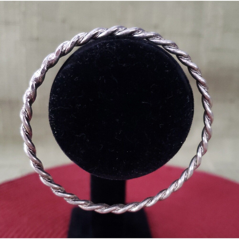 Vintage Unsigned Silver Colored Twisted Metal Bangle/Cuff Bracelet, Thin Band